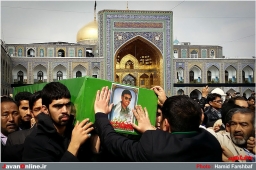 تشییع پیکر مطهر شهدای مدافع حرم در مشهد