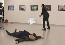 لحظه ترور سفیر روسیه در ترکیه