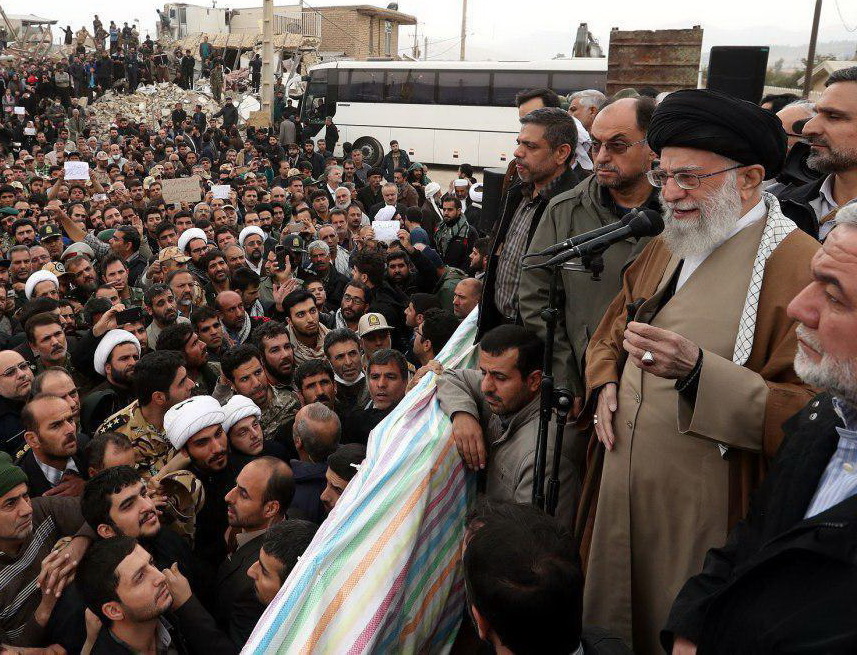 ارتش و سپاه کمک نمی‌کردند، غصه و تلفات ما بیش از این می‌شد