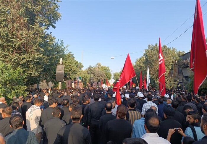 شهروندان شیراز در یک تجمع گسترده هتک حرمت بانوی آمر به معروف را محکوم کردند