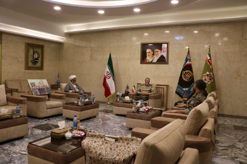 نشست هم اندیشی فرماندهان سپاه تهران بزرگ و ارتش جمهوری اسلامی ایران برگزار شد
