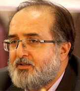 مستخدمین حسینی از موسسه اعتباری توسعه می‌رود