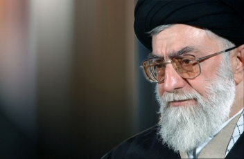 استفتای حضرت آیت‌الله خامنه‌ای درباره خرافات آخر ماه صفر