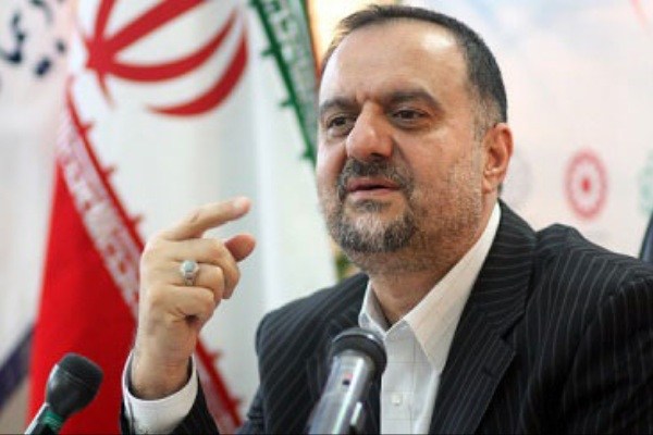 آقای وزیر! آزمایشات بیماران نادر را رایگان کنید آقای وزیر! آزمایشات بیماران نادر را رایگان کنید