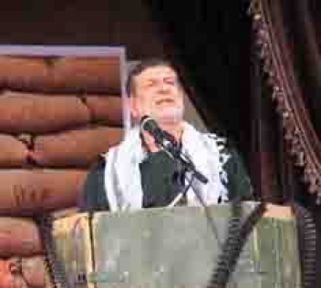 فروپاشی امریکا به برکت جانفاشانی شهدا در دفاع مقدس است