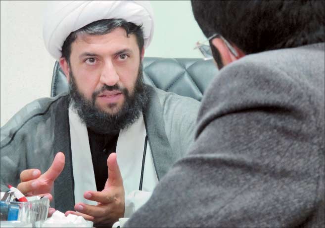 برنامه‌ چهارم به دنبال توسعه‌ مدرنيته و تعميم نظام سلطه در ايران بود