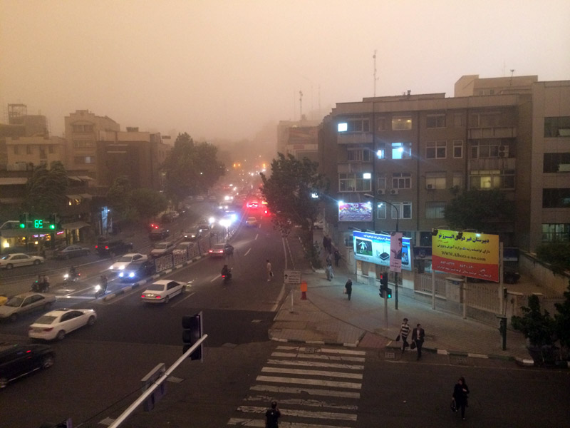 هوای غيرعادی در تهران