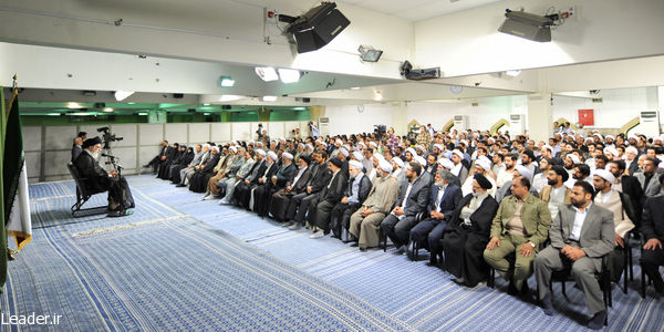 پیروزی انقلاب اسلامی نمونهای اطمینان بخش برای تحقق وعده بزرگ ظهور امام زمان(عج) است پیروزی انقلاب اسلامی نمونهای اطمینان بخش برای تحقق وعده بزرگ ظهور امام زمان(عج) است