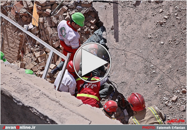 ریزش ساختمان بر اثر فشار دکل مخابراتی