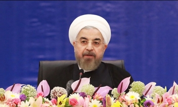 دولت باتوجه به منابع محدود برنامه‌ریزی می‌کند/ صدا و سیما برخلاف قانون اساسی عمل می کند/ ما به وجود رهبری «افتخار» می‌کنیم