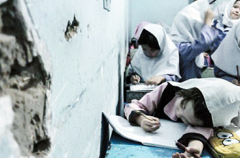 به جاي خيرين مدرسه‌ساز، دنبال خيرين مقاوم‌ساز باشيد