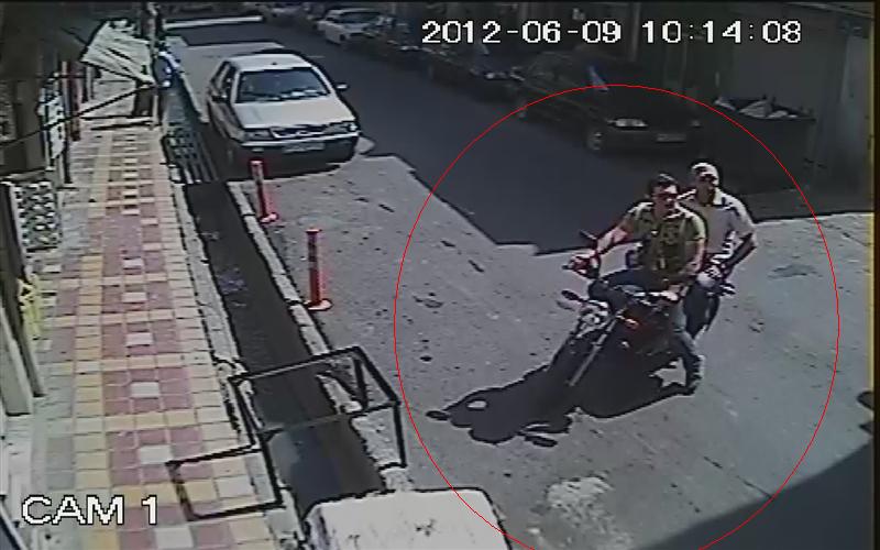 انتشار عكس سارقان براي دزديدن يك گردن‌بند