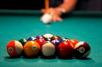 زمینه راه اندازی پایگاه قهرمانی بیلیارد در کردستان فراهم شود