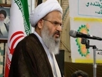 جوانان انقلابی نباید سرکوب شوند