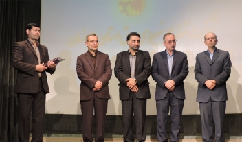 لزوم نگاه ویژه شرکت برق منطقه ای استان  به کاشان