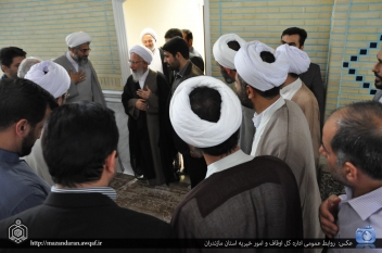 متبرک شدن مساجد و اماکن مذهبی بواسطه حضور مردان الهی است