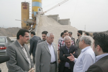 بازديد معاونين وزير صنعت ، معدن و تجارت از دو شهرك صنعتي مازندران