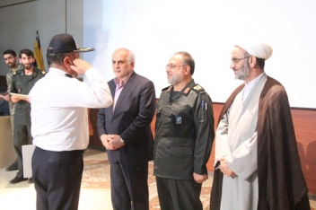 راهيان نور يك كار عظيم فرهنگي و رزمايش بزرگ براي مقابله با تهاجم فرهنگي است