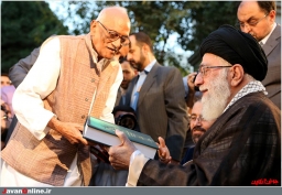 دیدار جمعی از شاعران با رهبر معظم انقلاب