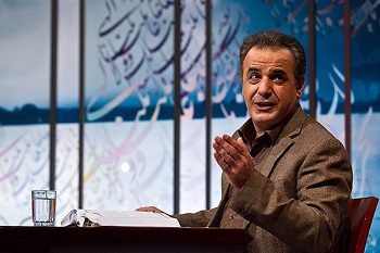 شاهنامه خوانی با چراغ و آینه