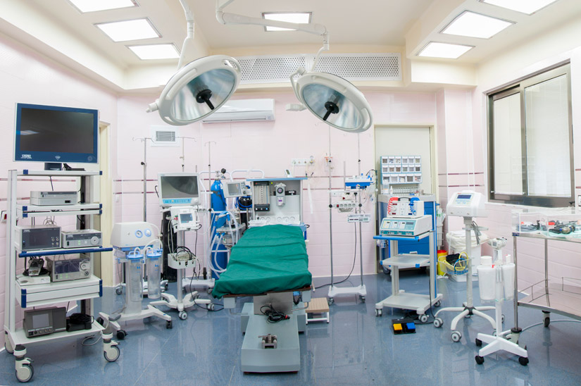 نصب دستگاه فیکو ویترکتومی در بیمارستان متيني