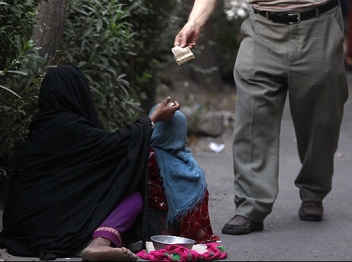 ساماندهی 441 متكدی در سنندج در سال گذشته