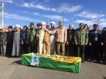 پیکر مطهر چهاردهمین شهید مدافع حرم دلیجان تشییع شد
