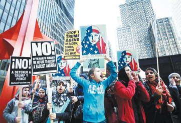 تظاهرات انگليسي-امريكايي عليه ترامپ تظاهرات انگليسي-امريكايي عليه ترامپ