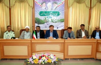 ادارات شهرستان دشتستان واحدهاي حقوقي خود را تقويت و فعالتر كنند.