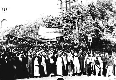 يزد؛ پيشگام در «پهلويزدايي» يزد؛ پيشگام در «پهلويزدايي»