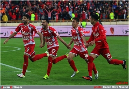 دربی هشتاد و دوم، پرسپولیس 4 - استقلال 2