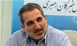 لزوم پرهیز از اختلاف و دوقطبی کردن جامعه