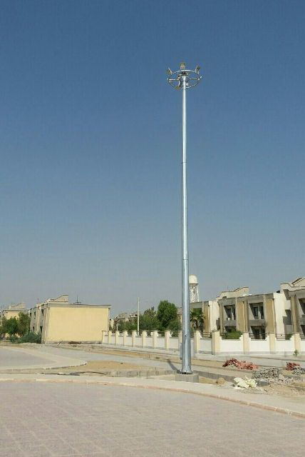 راه اندازی 4 دستگاه برج نور با پروژکتورهای LED در راه آهن هرمزگان