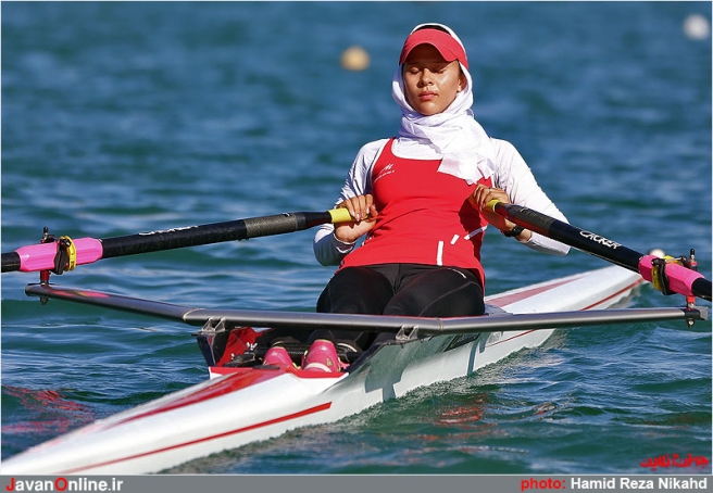 تمرينات مهسا جاور نماینده قایقرانی ایران در المپیک ریو