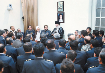 دفاع از كشور را  با پاسخگويي همراه مي‌كنيم