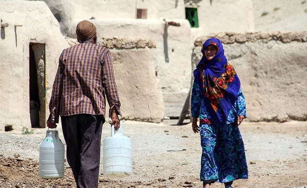 روستانشينان دلفان چشمانتظار آب، گاز، برق و راه دسترسي روستانشينان دلفان چشمانتظار آب، گاز، برق و راه دسترسي