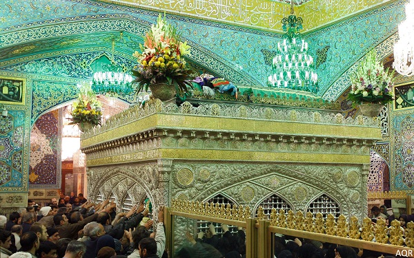تشرف ۱۲۰ هزار مددجوی کمیته امداد به حرم رضوی تشرف ۱۲۰ هزار مددجوی کمیته امداد به حرم رضوی