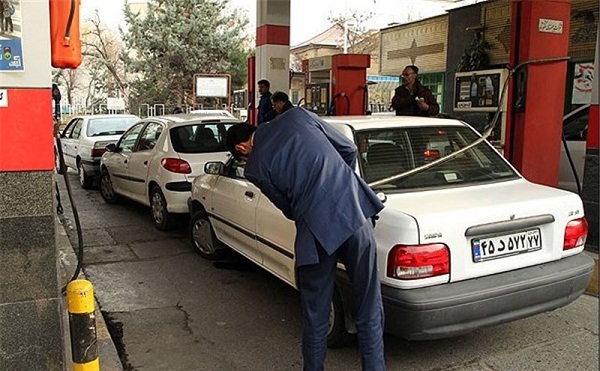 استاندارد نبودن جايگاه ها و نداشتن بنزين سوپر معضل جايگاه هاي سوخت زنجان استاندارد نبودن جايگاه ها و نداشتن بنزين سوپر معضل جايگاه هاي سوخت زنجان