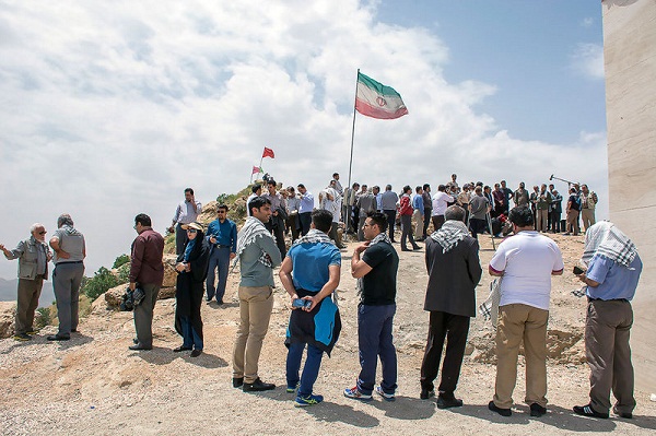 اعزام 13 هزار دانشآموز اردبیلی به جبهههای جنوب و شمال غرب اعزام 13 هزار دانشآموز اردبیلی به جبهههای جنوب و شمال غرب