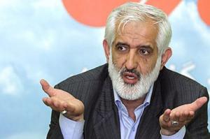خدمت در شورای شهر را خیانت جلوه می دهند