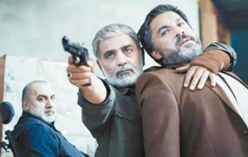 حبس سينماي حاتميكيا به داخل مرزهاي ايران جفا به اين فيلمساز است حبس سينماي حاتميكيا به داخل مرزهاي ايران جفا به اين فيلمساز است