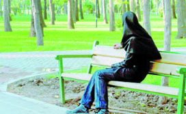گيسهايي كه در انتظار خواستگار رؤيايي سفيد ميشود گيسهايي كه در انتظار خواستگار رؤيايي سفيد ميشود