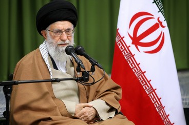 رهبرانقلاب: به نظر ما میشود امپراطوری رسانه‌ی صهیونیستی غربی را شکست داد