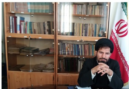 فاطمه سلام الله علیها محور خلقت است