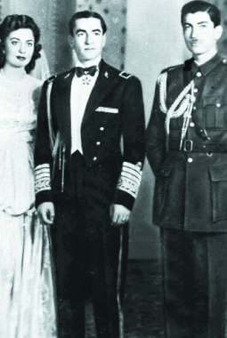 زراندوزي، خست و ديگر هيچ!