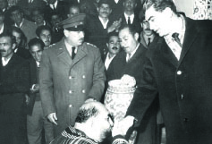 زراندوزي، خست و ديگر هيچ!