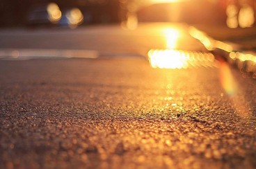 ذوب شدن آسفالت بر اثر گرمای هوا!