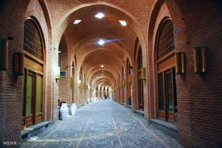 حذف زوائد بصری از چهره بافت تاریخی کاشان