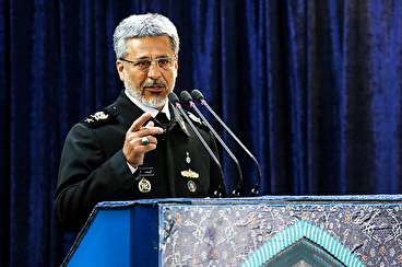 امیر سیاری: برای بالا بردن توان دفاعی از کسی اجازه نمی گیریم