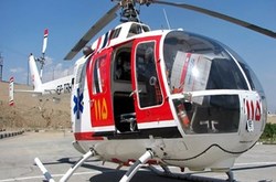 واژگونی جرثقیل بالگرد اورژانس را به پرواز درآورد